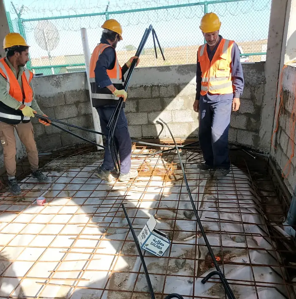 Cable pulling through ducts