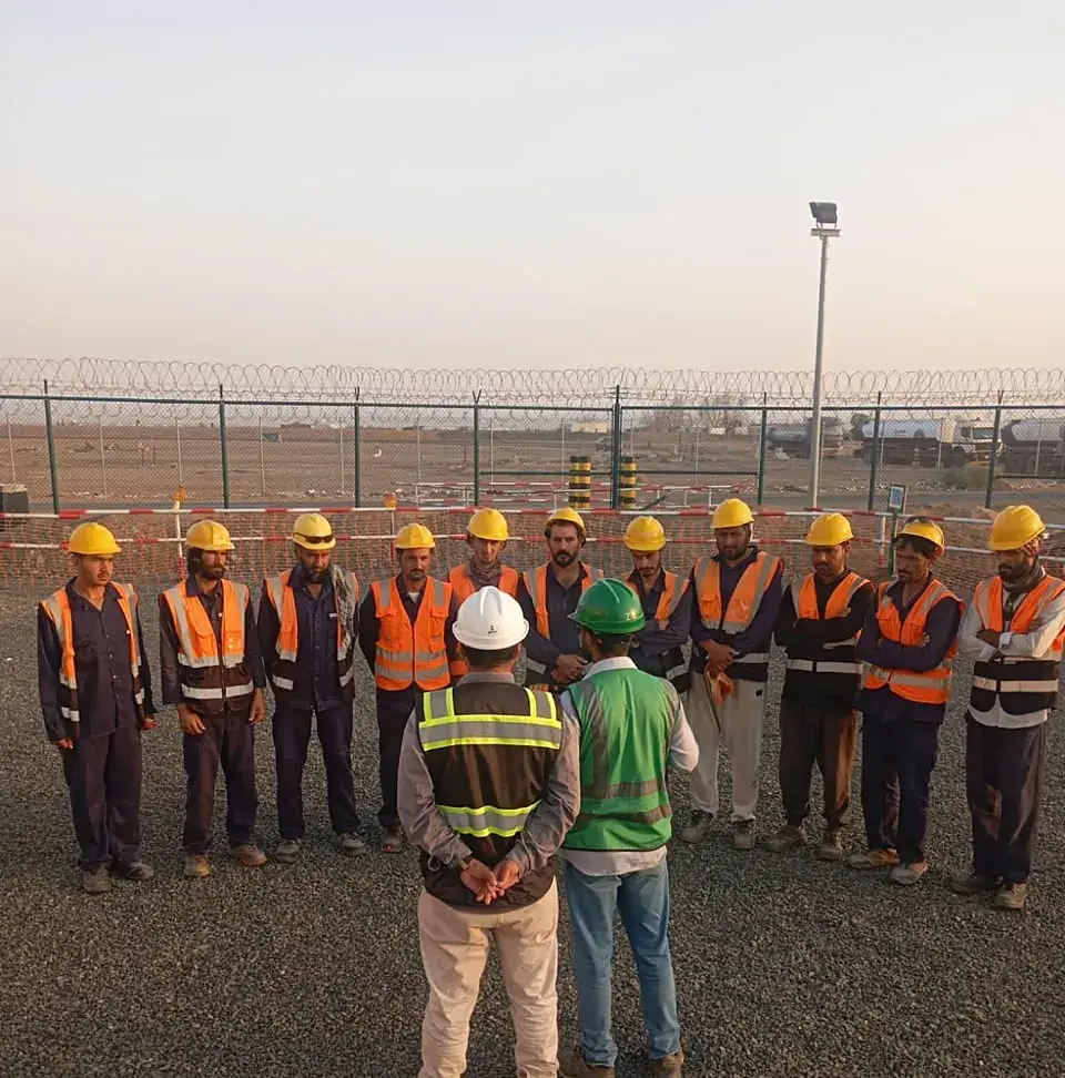 Rabigh site team before work starts